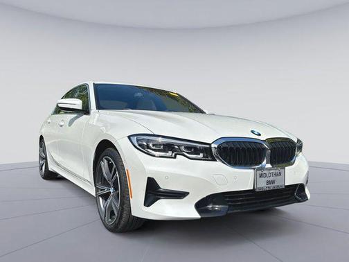 Mineral White Metallic 2022 BMW 330 xDrive