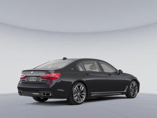 2022 BMW M760 xDrive