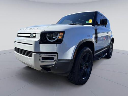 2022 Land Rover Defender 90 Standard