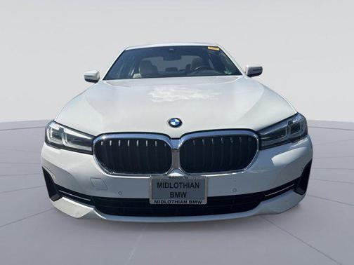 2021 BMW 530 530i
