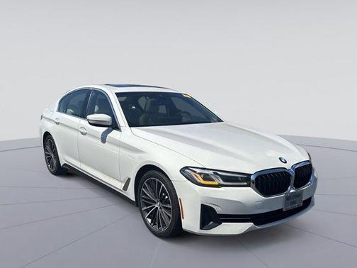 2021 BMW 530 530i