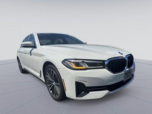 2021 BMW 530 530i