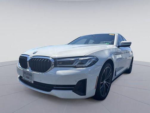 2021 BMW 530 530i