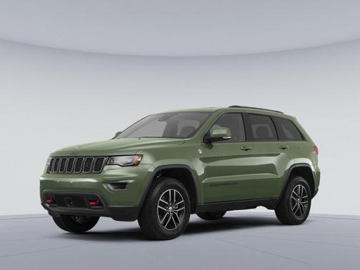 Green Metallic Clearcoat 2020 Jeep Grand Cherokee Trailhawk
