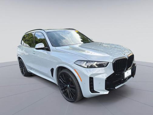 Brooklyn Grey Metallic 2025 BMW X5 xDrive40i