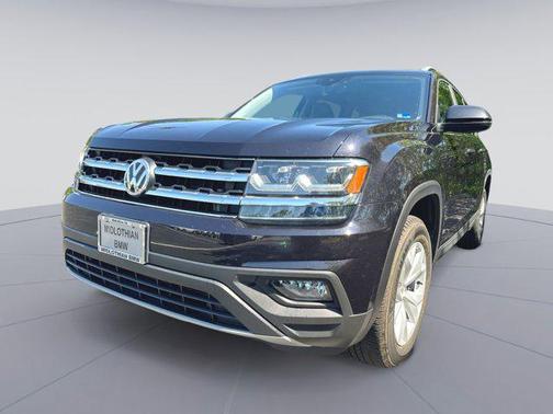 Deep Black Pearl 2018 Volkswagen Atlas 3.6L SE