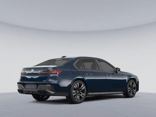 2023 BMW 760 i xDrive