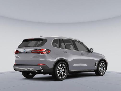 Skyscraper Grey Metallic 2026 BMW X5 PHEV xDrive50e