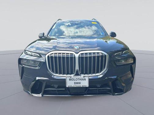 Carbon Black Metallic 2023 BMW X7 xDrive40i