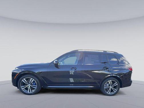2026 BMW X7 M60i