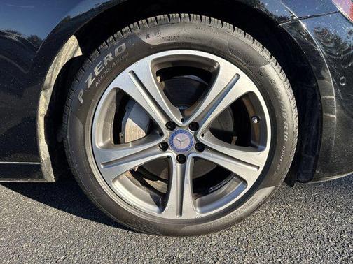 2017 Mercedes-Benz E-Class 4MATIC