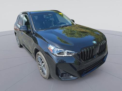 Black Sapphire Metallic 2023 BMW X1 xDrive28i