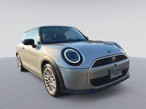 2025 MINI Hardtop Cooper