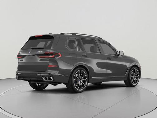 Dravit Grey Metallic 2027 BMW X7 M60i