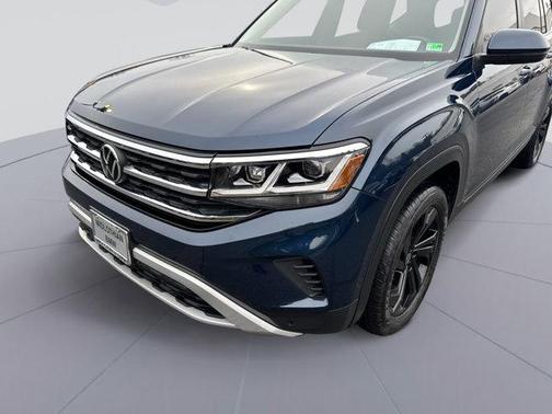 2022 Volkswagen Atlas 3.6L SE w/Technology