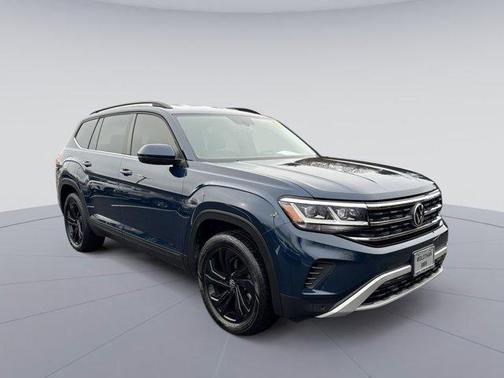 2022 Volkswagen Atlas 3.6L SE w/Technology