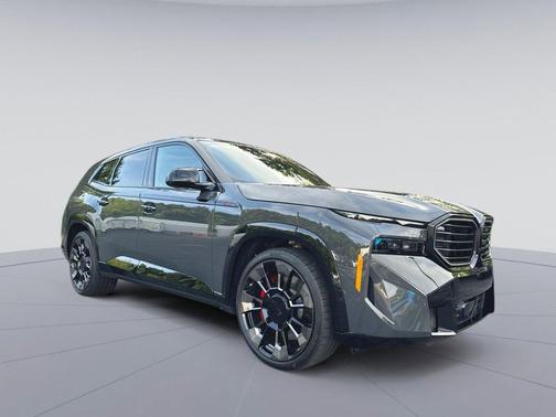 Dravit Grey Metallic 2026 BMW XM Label