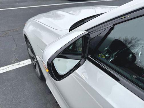 2023 BMW 330e xDrive