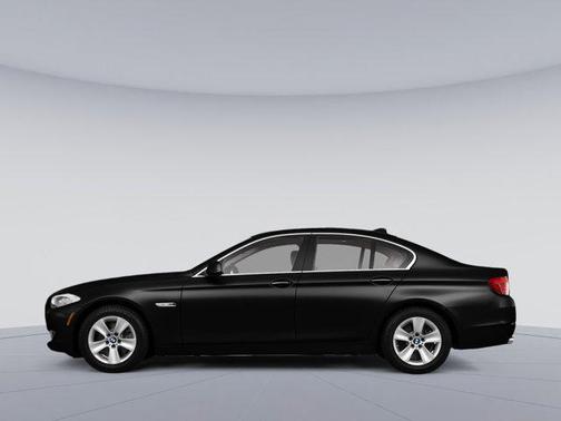 2011 BMW 528 528i