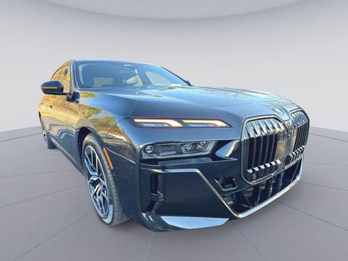 2026 BMW 740 xDrive