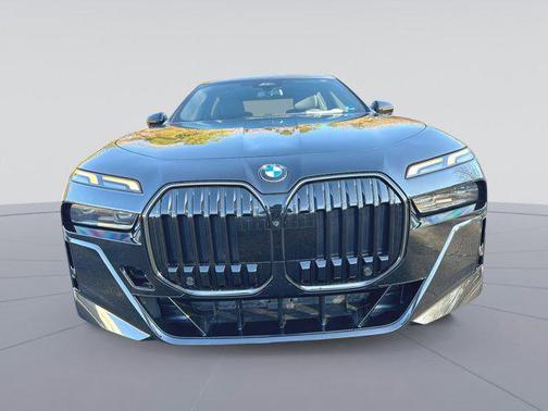 2026 BMW 740 xDrive