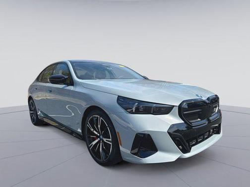 2024 BMW i5 M60