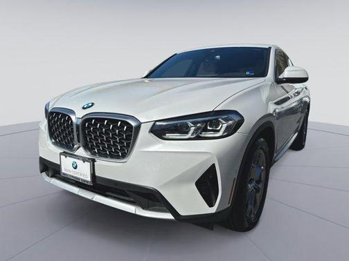 2022 BMW X4 xDrive30i