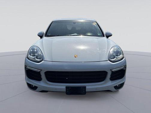 2016 Porsche Cayenne Base