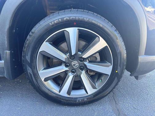 Obsidian Blue Pearl 2023 Honda Pilot Touring 8-Passenger