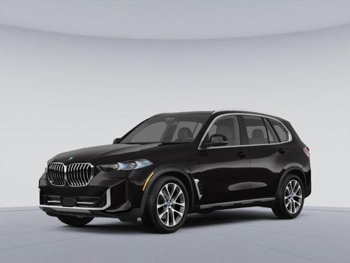 Black Sapphire Metallic 2026 BMW X5 PHEV xDrive50e