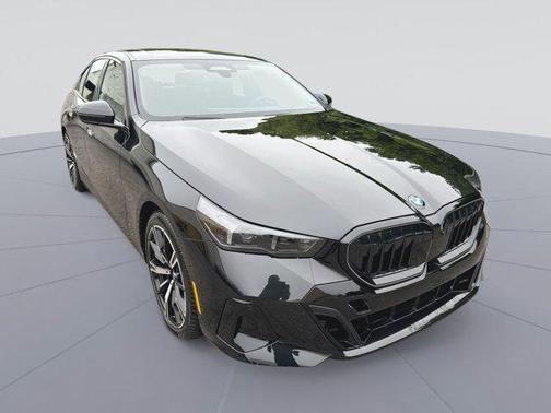 Black Sapphire Metallic 2027 BMW 530 i