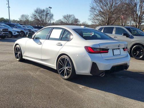 2024 BMW 330 i xDrive