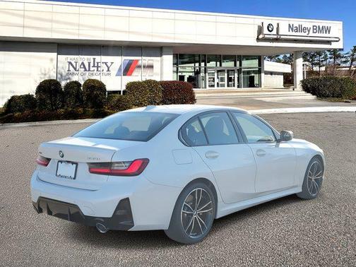 2024 BMW 330 i xDrive