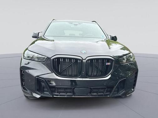 Black Sapphire Metallic 2026 BMW X5 M60i