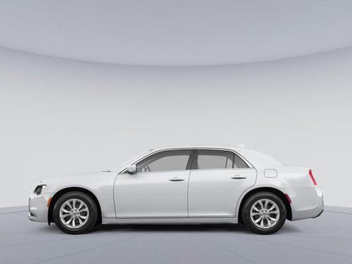 2023 Chrysler 300 Touring