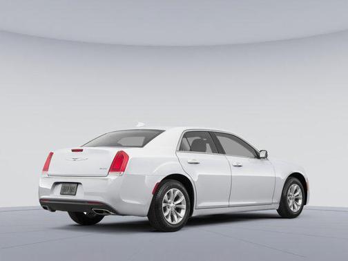 2023 Chrysler 300 Touring