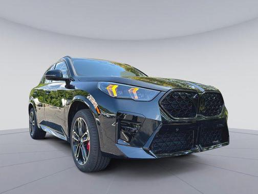 Black Sapphire Metallic 2026 BMW X2 xDrive28i