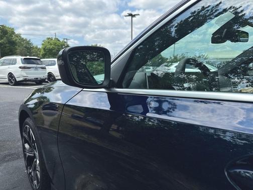 Tanzanite Blue II Metallic 2026 BMW 330 xDrive