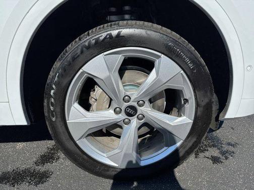 2021 Audi Q5 45 Prestige