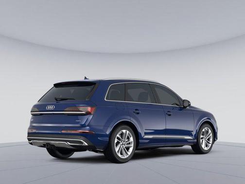 Navarra Blue Metallic 2021 Audi Q7 55 Prestige