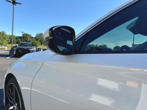 Platinum White Pearl 2022 Honda Accord Touring 2.0T
