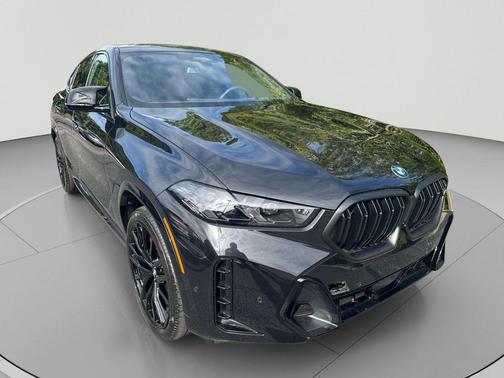 Black Sapphire Metallic 2027 BMW X6 M60i