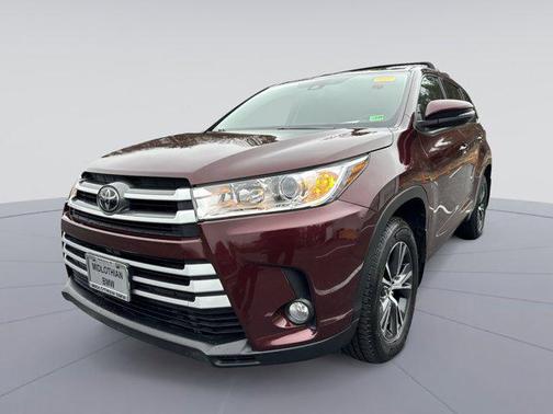 2018 Toyota Highlander LE