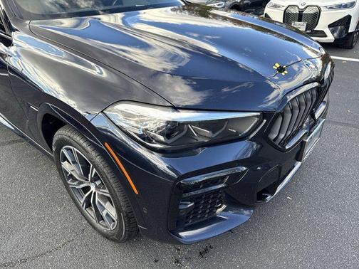 2022 BMW X6 xDrive40i