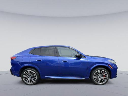 2024 BMW X2 xDrive28i