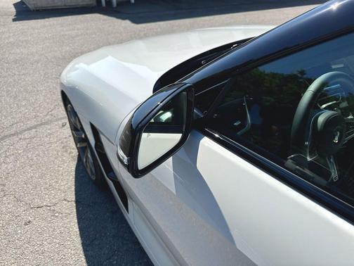 Alpine White 2026 BMW Z4 M40i