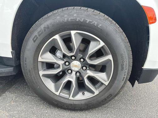 Summit White 2022 Chevrolet Tahoe LT