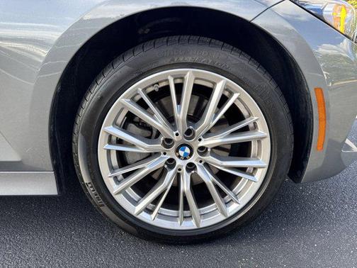 2024 BMW 330 i xDrive