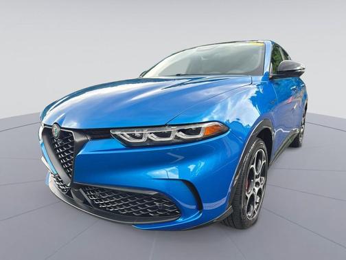 Misano Blue Metallic 2024 Alfa Romeo Tonale Veloce EAWD