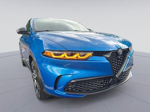 Misano Blue Metallic 2024 Alfa Romeo Tonale Veloce EAWD